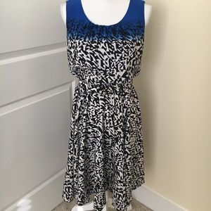 Alfani belted printed dress. Size 2